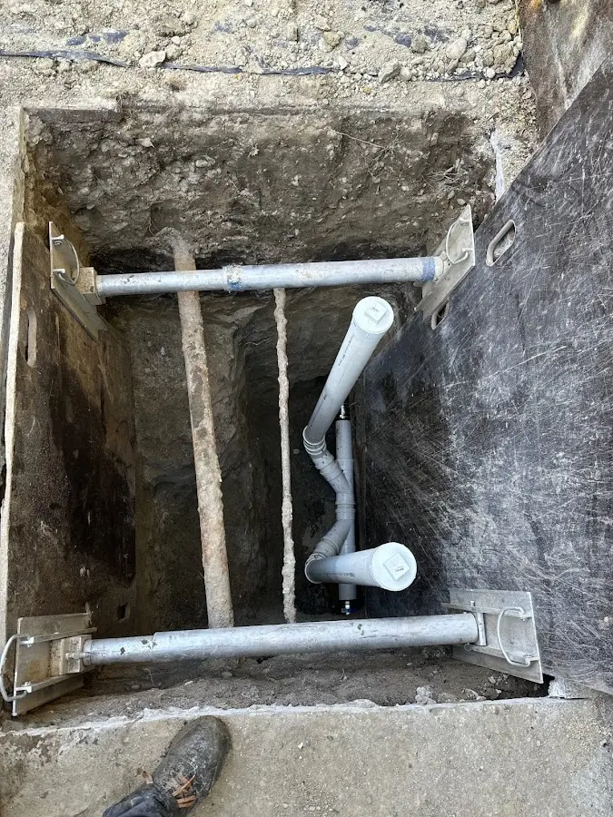 Experienced plumber completing Gas Line Repair work in Minisink